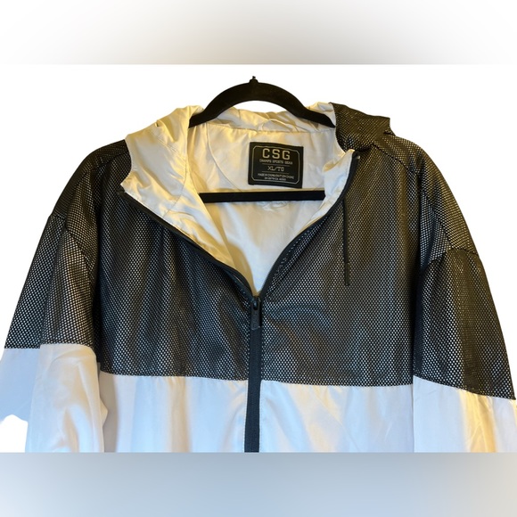 😎🏆Champs Sports Gear Jacket Lightweight Black White Size XL - Picture 6 of 14